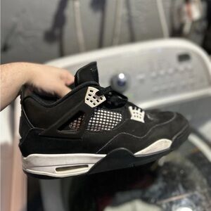 Size 13 Men’s Nike Air Jordan 4 Retro White Thunder Used No Box READ